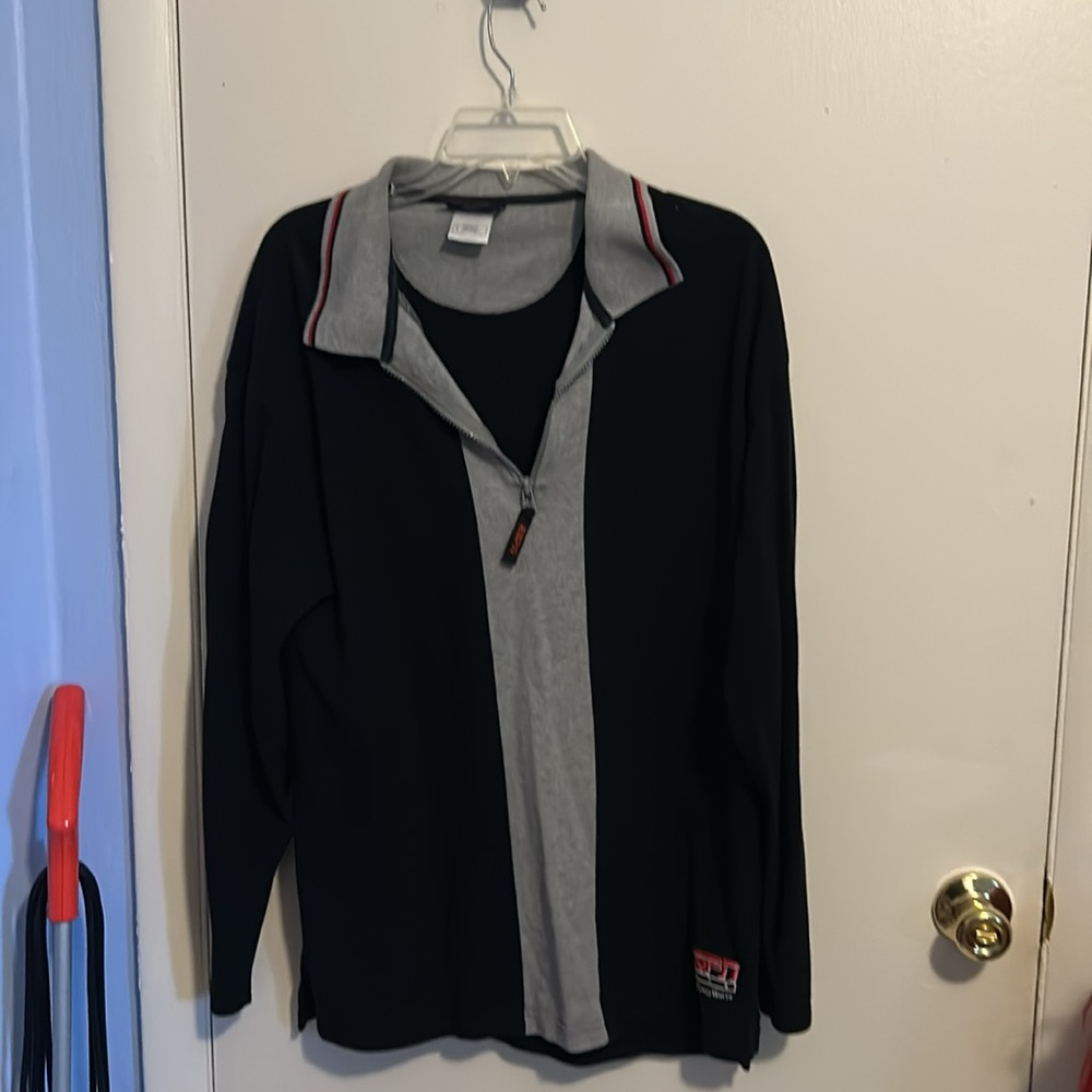 ESPN L Black and Gray ESPN Club Walt Disney World 1/4 in. Zip Long Sleeve Shirt